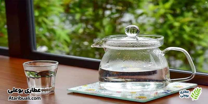 بهترین زمان نوشیدن آب گرم
